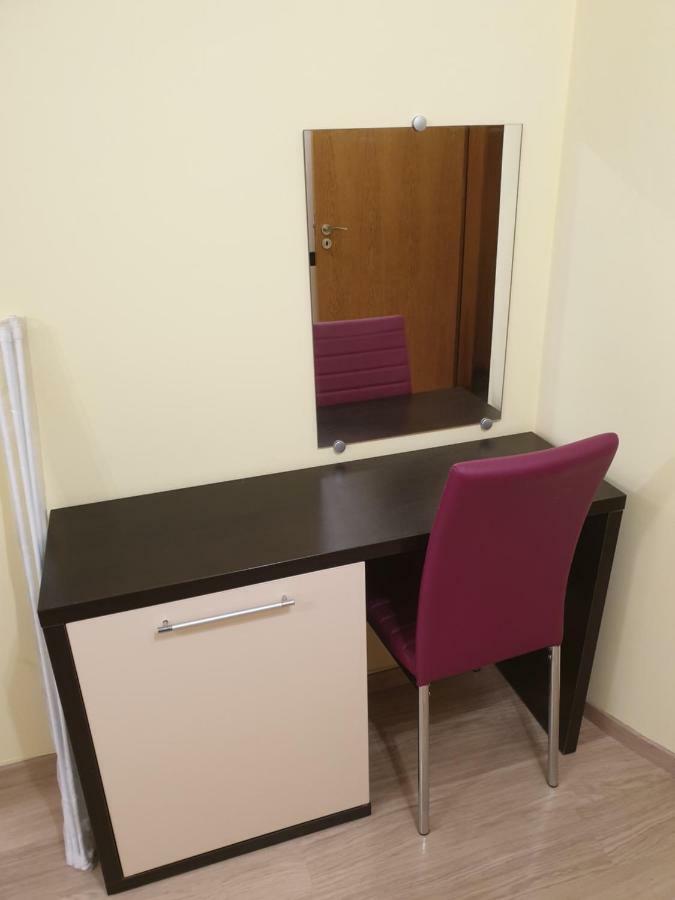 Apartment In The Center Varna Bagian luar foto